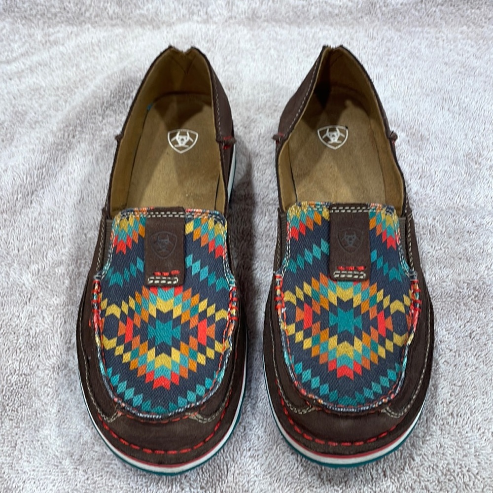 Ariat Cruiser shoes